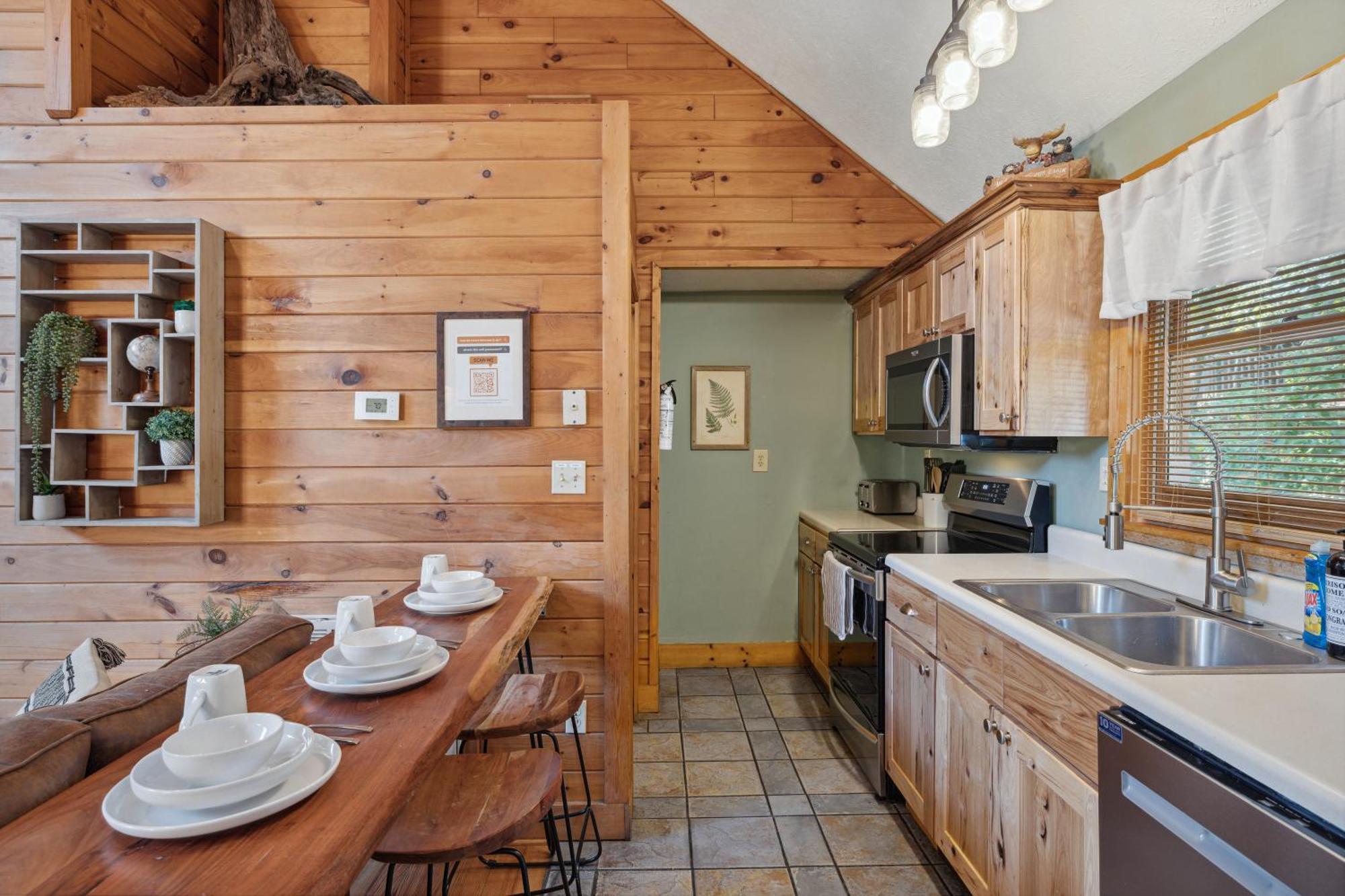 1 Min To The Parkway Spacious Cabin W 3 Suites And Extra Bedroom! Пиджен-Фордж Экстерьер фото