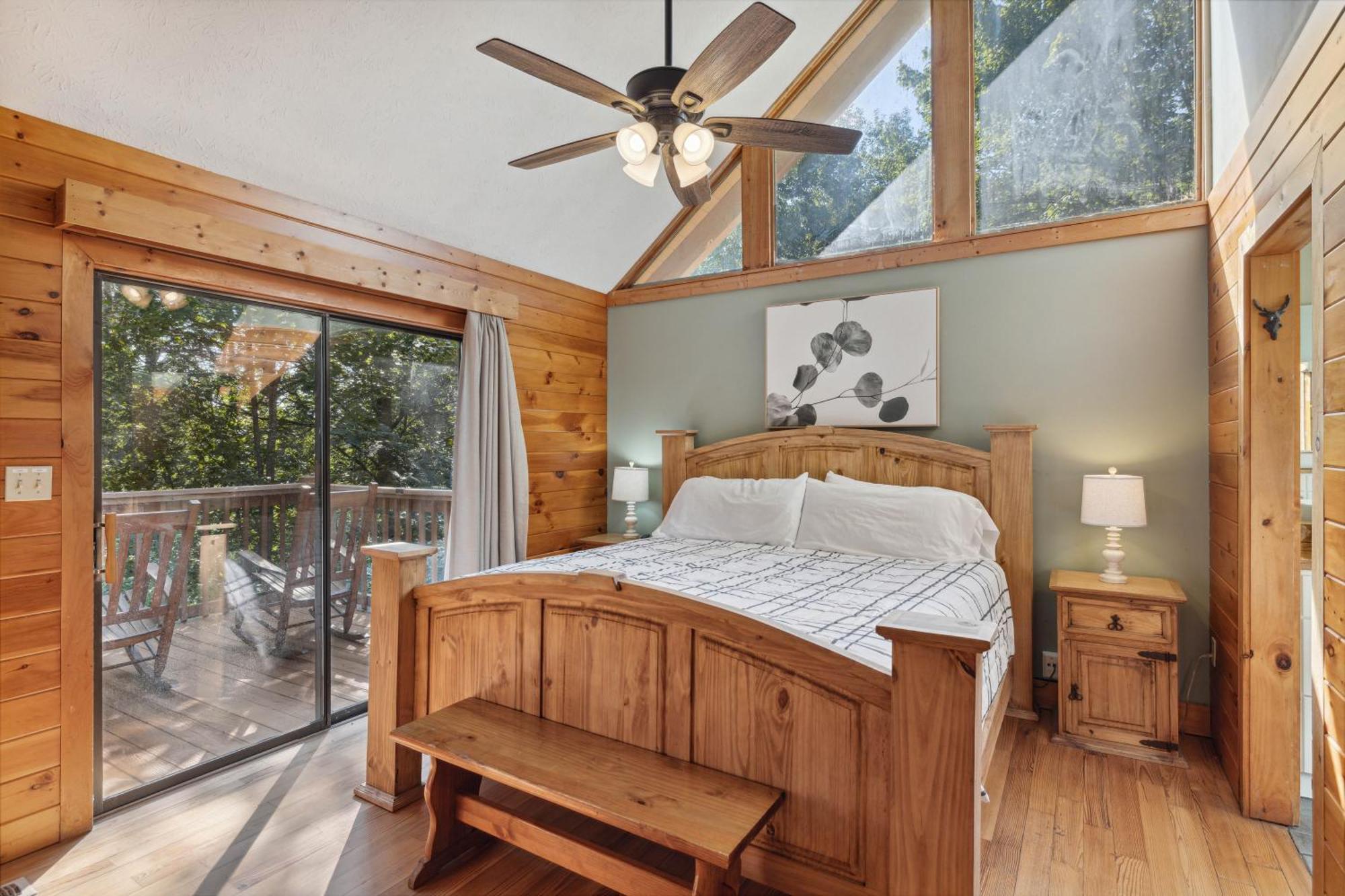 1 Min To The Parkway Spacious Cabin W 3 Suites And Extra Bedroom! Пиджен-Фордж Экстерьер фото